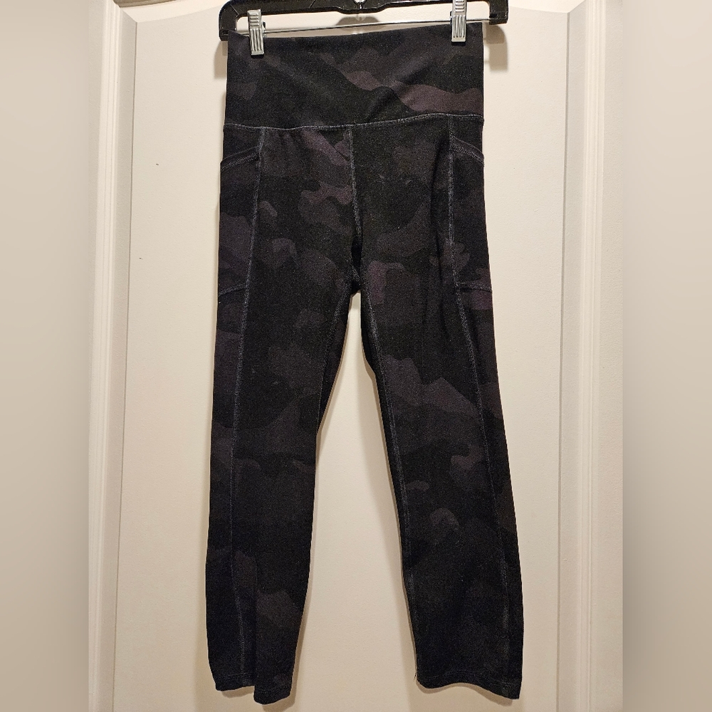 RBX Cropped Leggings Black & Gray Camo 2 Side Pockets High-Waisted  Womens Small